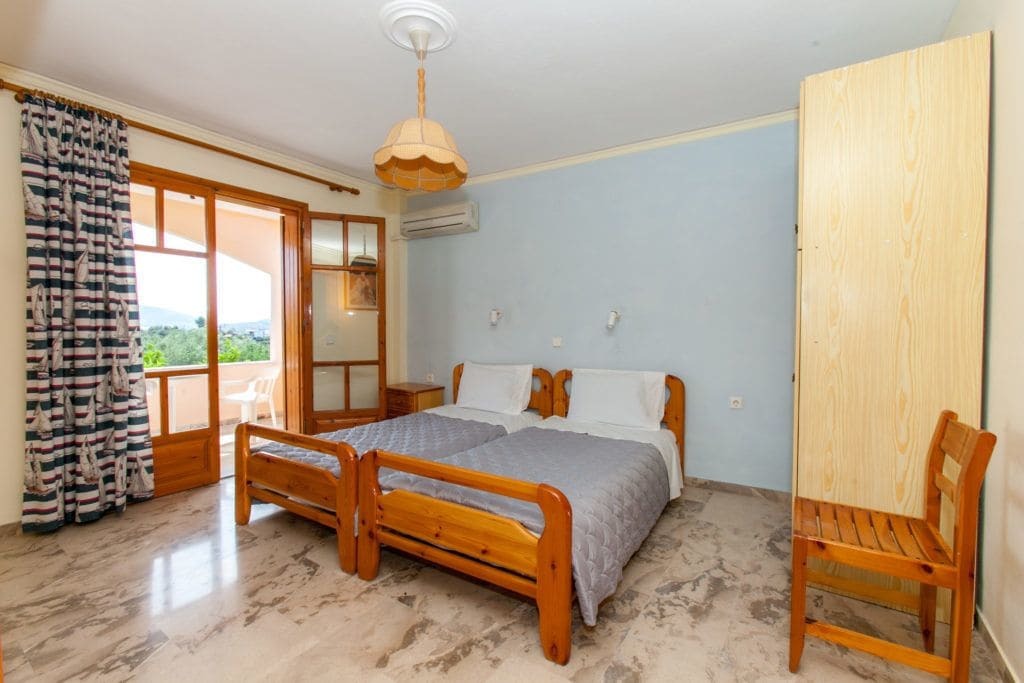 Orelia Pension Tolón Buitenkant foto